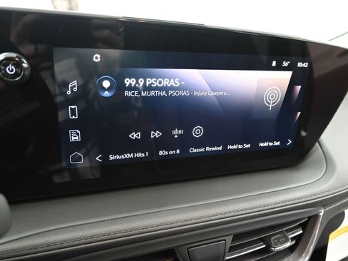 Used 2025 Buick Encore GX Sport Touring w/ Advanced Technology Package AWD/4WD image 17