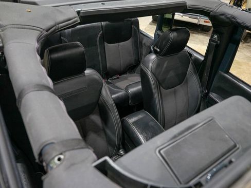 Used 2017 Jeep Wrangler Unlimited Sport AWD/4WD image 18