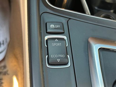 Used 2016 BMW 320i Sedan image 35