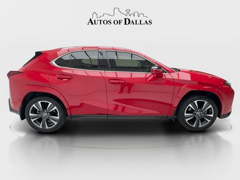 Used 2024 Lexus UX 250h FWD w/ Premium Package image 6