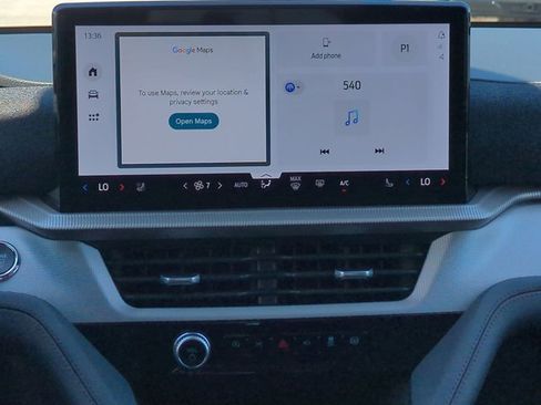 New 2026 Ford Explorer Active AWD/4WD image 18