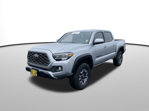 Certified 2022 Toyota Tacoma TRD Off-Road w/ Technology Package image 8