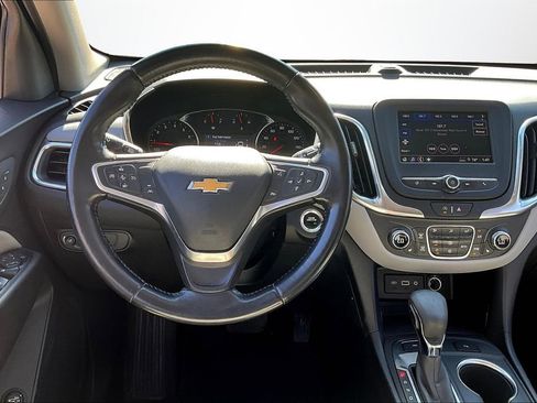 Used 2022 Chevrolet Equinox LT image 8
