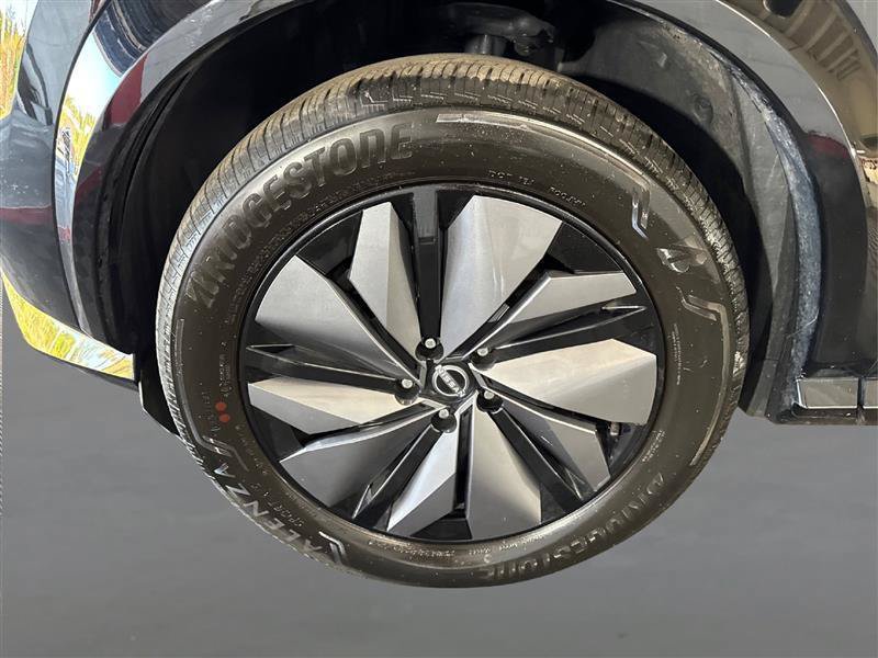 Used 2024 Nissan Ariya AWD image 23