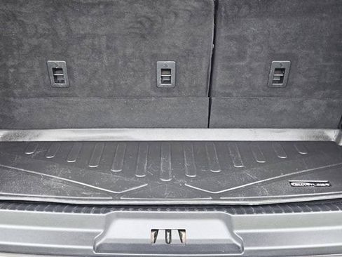 Used 2021 Ford Expedition XLT AWD/4WD image 33