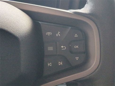 Certified 2023 Ford Bronco Black Diamond image 23