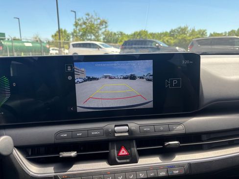 Used 2025 Kia K4 LXS image 22