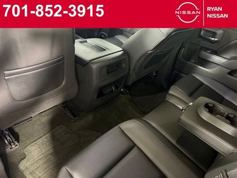 Used 2015 GMC Sierra 1500 SLT image 32