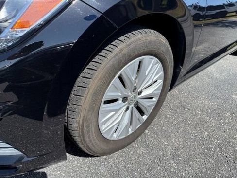 Used 2019 Volkswagen Jetta S w/ Driver Assistance Package FWD image 7