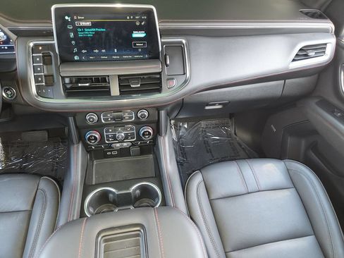 Used 2024 Chevrolet Tahoe RST RWD image 18