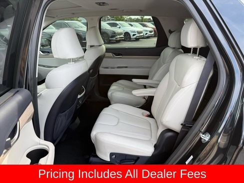 Used 2021 Hyundai Palisade SEL w/ Premium Package AWD/4WD image 13