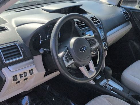 Used 2018 Subaru Forester 2.5i Premium image 10