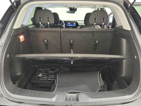 Used 2025 Chevrolet TrailBlazer LT AWD/4WD image 36