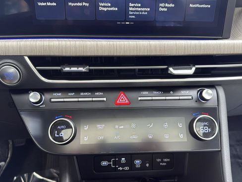 Used 2025 Hyundai Sonata Limited FWD image 34