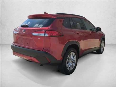 Certified 2023 Toyota Corolla Cross LE FWD image 5