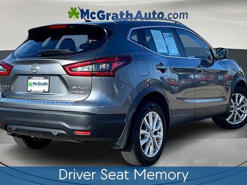 Used 2022 Nissan Rogue Sport SV w/ Technology Package image 7