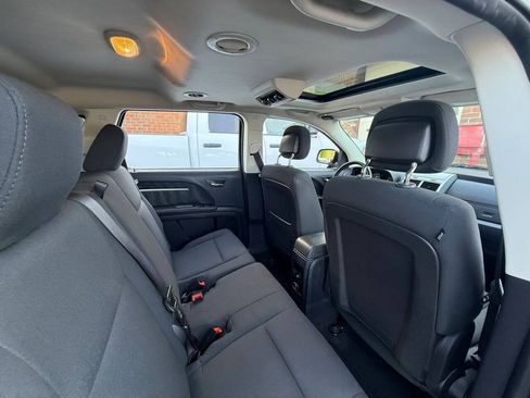 Used 2010 Dodge Journey SXT w/ Flexible Seating Group FWD image 15