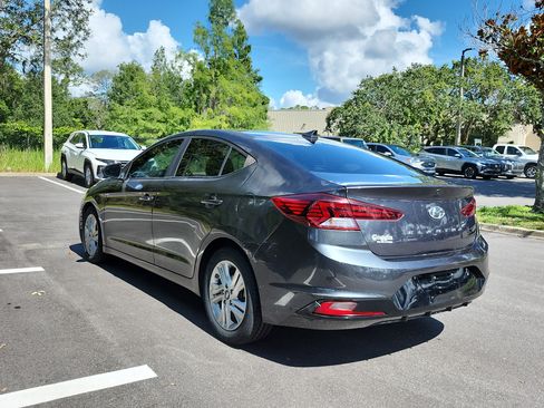 Used 2020 Hyundai Elantra SEL FWD image 4