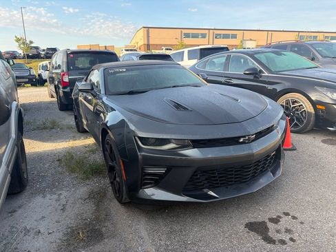 Used 2017 Chevrolet Camaro SS RWD image 1