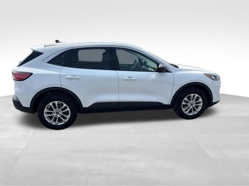 Used 2022 Ford Escape SE AWD/4WD image 8