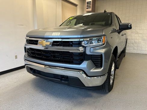 Used 2024 Chevrolet Silverado 1500 LT w/ Protection Package AWD/4WD image 35