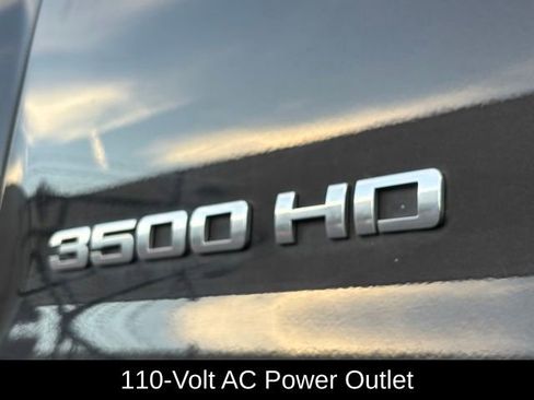Used 2019 Chevrolet Silverado 3500 LTZ w/ Duramax Plus Package image 23
