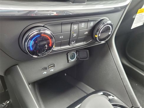 New 2026 Buick Encore GX Preferred image 16