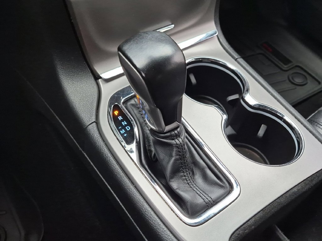 Used 2021 Jeep Grand Cherokee Laredo X RWD image 14