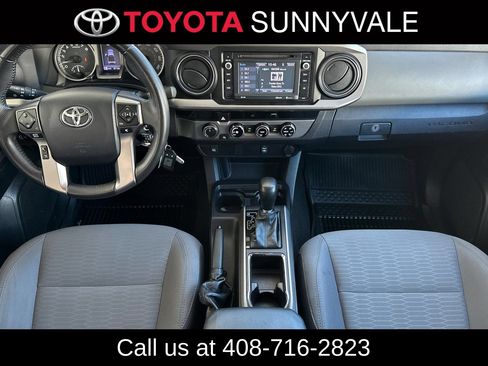 Used 2017 Toyota Tacoma SR5 w/ Tow Package AWD/4WD image 5