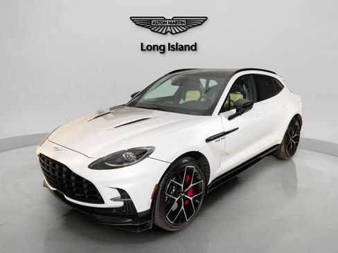 Used 2025 Aston Martin DBX 707 image 55