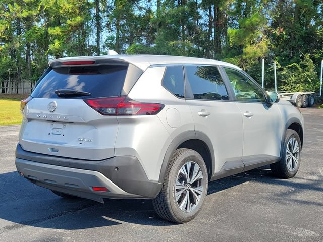 Used 2022 Nissan Rogue SV AWD/4WD image 6