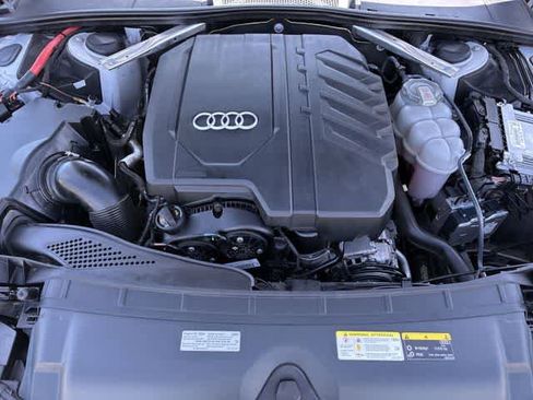 Used 2022 Audi A4 2.0T Premium w/ Convenience Package AWD/4WD image 15