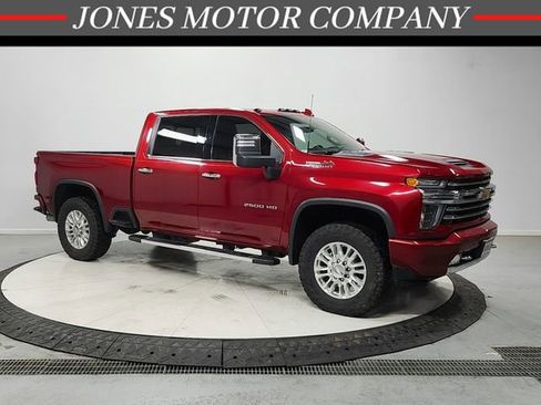Used 2021 Chevrolet Silverado 2500 High Country w/ Technology Package AWD/4WD image 1