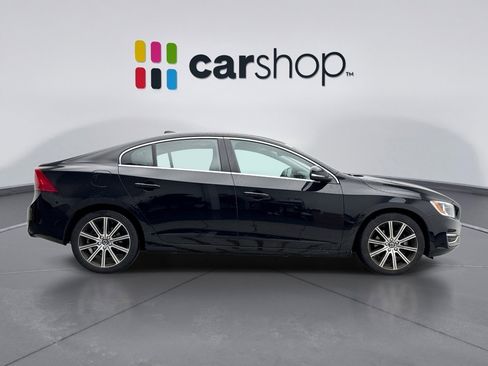 Used 2018 Volvo S60 T5 Inscription AWD/4WD image 6