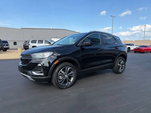 Used 2023 Buick Encore GX Select w/ Safety Package II AWD/4WD image 3