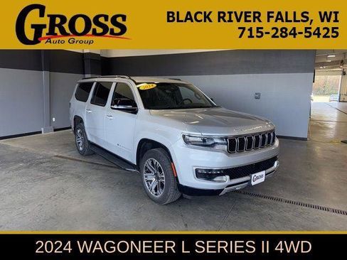 Certified 2024 Jeep Wagoneer L Series II w/ Flexible Seating Group AWD/4WD image 1