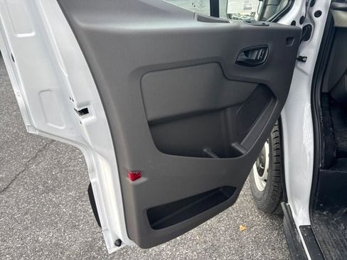 New 2026 Ford Transit 250 148 Medium Roof w/ Load Area Protection Package image 10