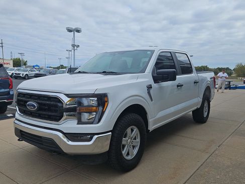 Used 2023 Ford F150 XLT image 2