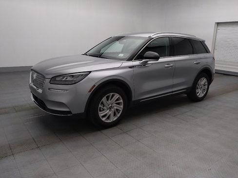 Used 2022 Lincoln Corsair FWD image 2