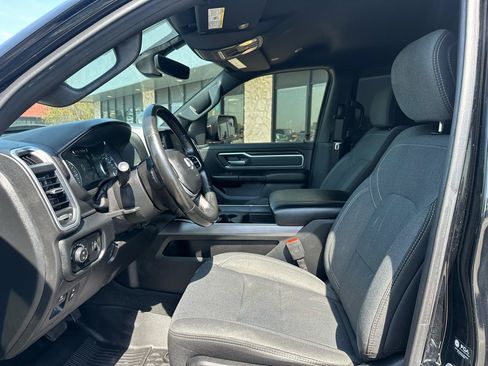 Used 2021 RAM 1500 Big Horn AWD/4WD image 2