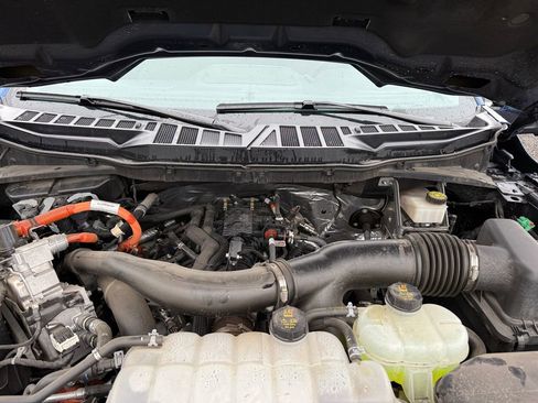 Used 2024 Ford F150 XLT w/ Mobile Office Package image 21