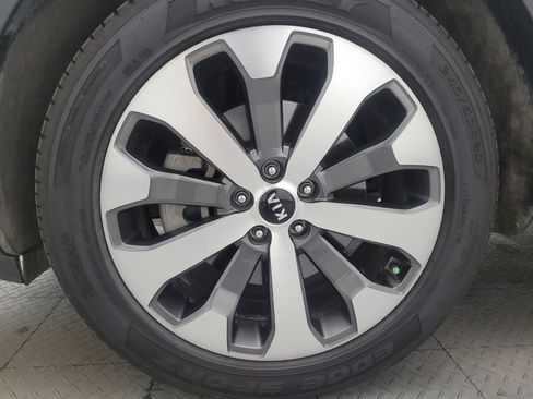 Used 2021 Kia Telluride S FWD image 31