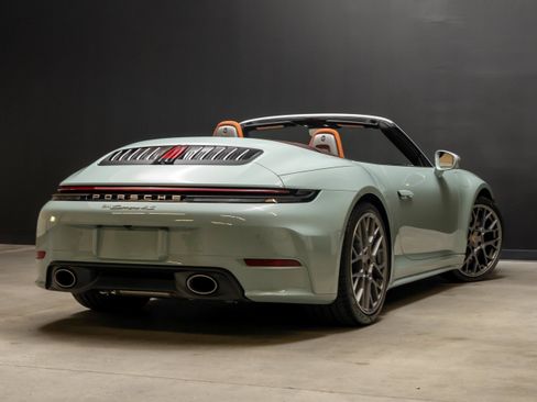 Used 2026 Porsche 911 Carrera 4S AWD/4WD image 8