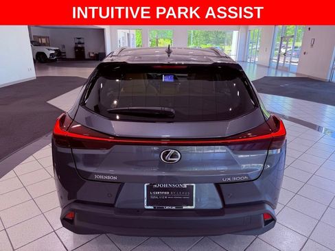 Certified 2025 Lexus UX 300h FWD w/ Accessory Package (Z1) image 6