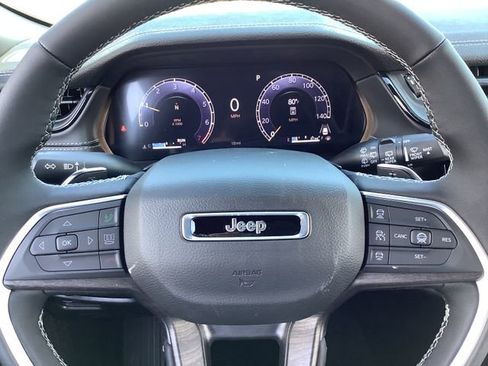 New 2026 Jeep Grand Cherokee L 4WD image 13