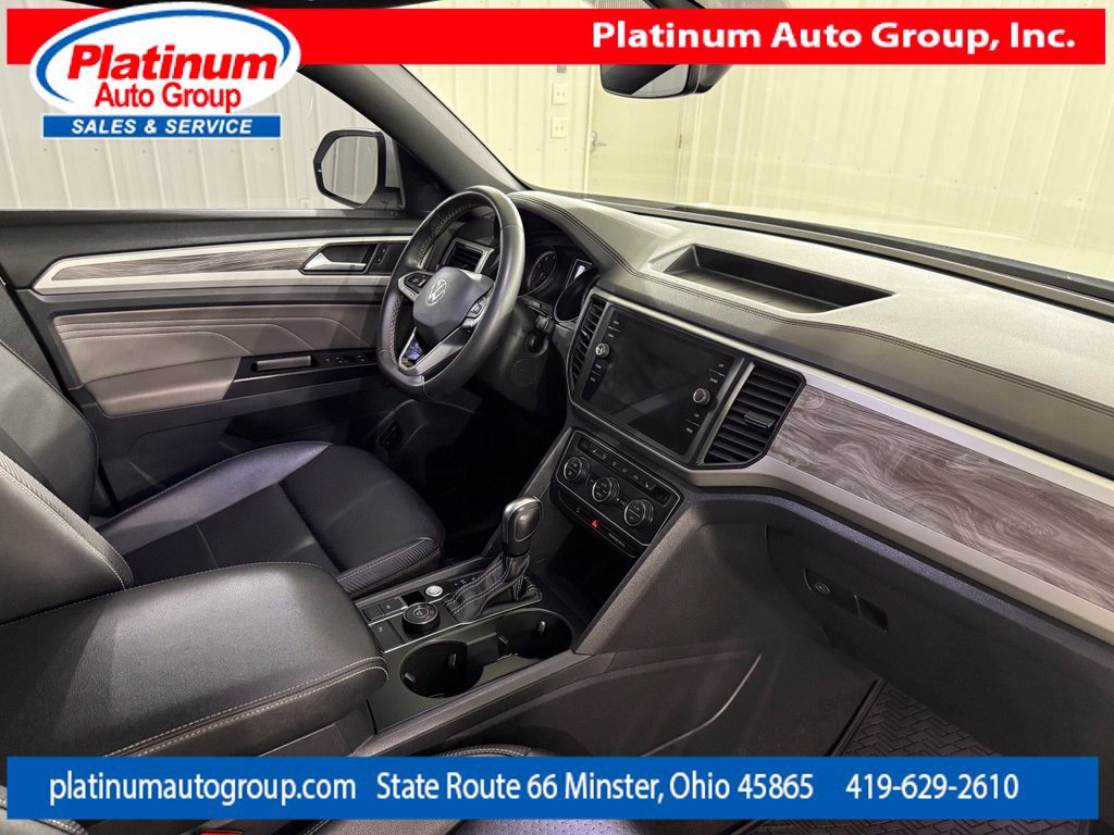 Used 2021 Volkswagen Atlas Cross Sport SE AWD/4WD image 42