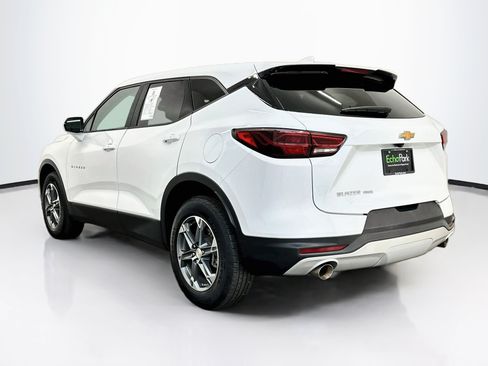Used 2025 Chevrolet Blazer LT AWD/4WD image 5