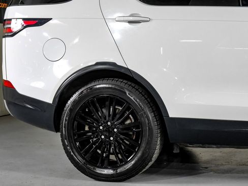 Used 2019 Land Rover Discovery HSE Luxury image 6