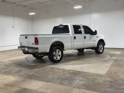 Used 2006 Ford F350 Lariat AWD/4WD image 9