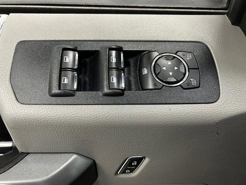 Used 2016 Ford F150 XLT w/ Equipment Group 302A Luxury image 29